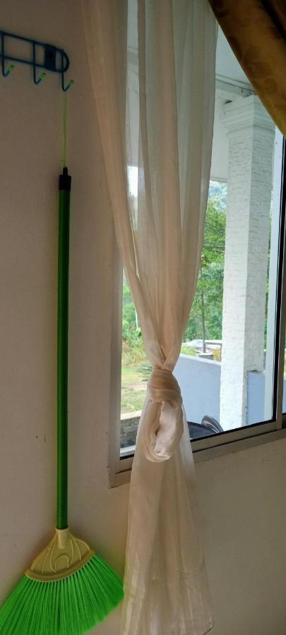 קואלה טהאן Belebar Studio Room Taman Negara Pahang Malaysia מראה חיצוני תמונה