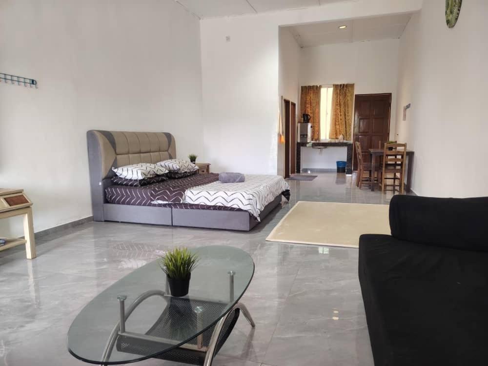 קואלה טהאן Belebar Studio Room Taman Negara Pahang Malaysia מראה חיצוני תמונה